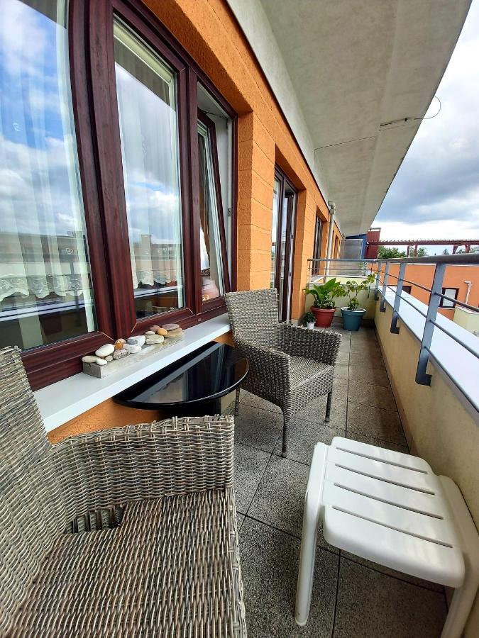Unique Beige & Gold Apartments Колобжег Экстерьер фото